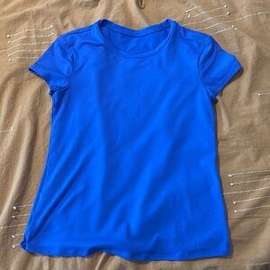 Alo yoga tee limited edition blue color